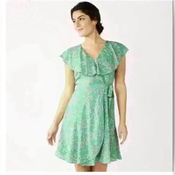 Draper James RSVP Ruffle Wrap DRESS Green Pink FLORAL - Picture 1 of 10